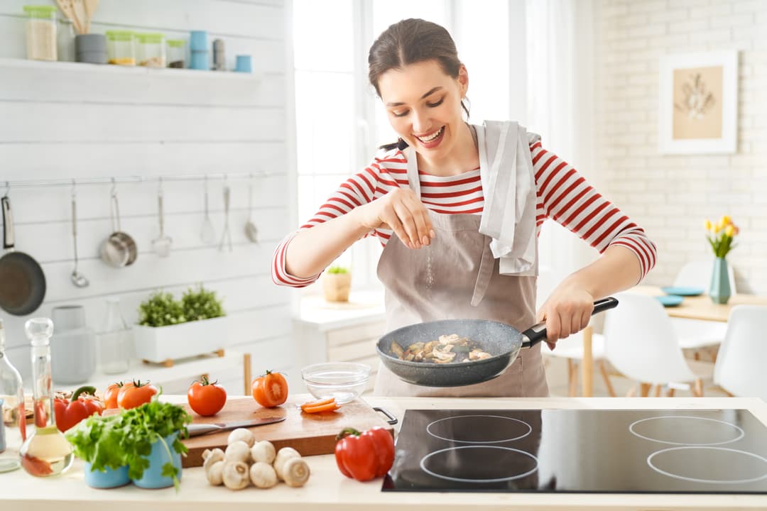 You can cook and your fans want your recipes! Start your side income now with foxy.link!
